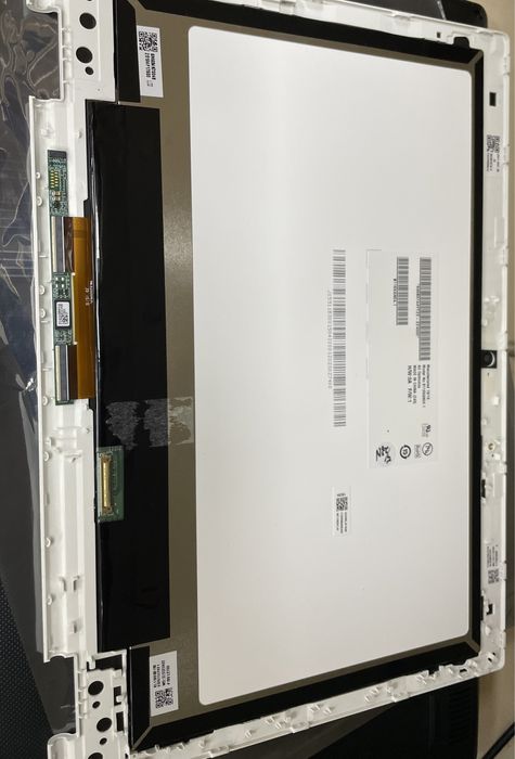 Acer CB5-132T дисплей