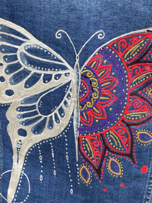 Jacheta denim pictata manual