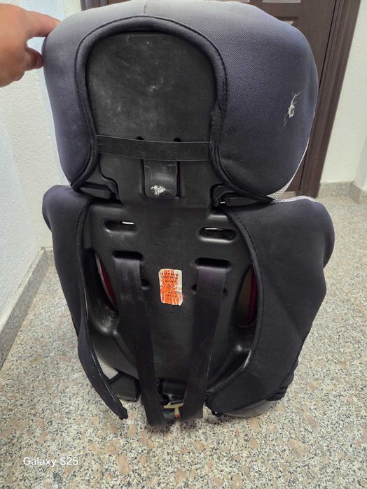 Детско столче за кола