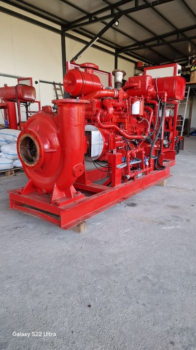 Pompa de apa moto pompa motopompa iveco 360 mc  irigatii