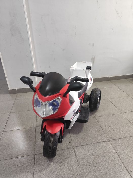 Мотоцикл на батарейках