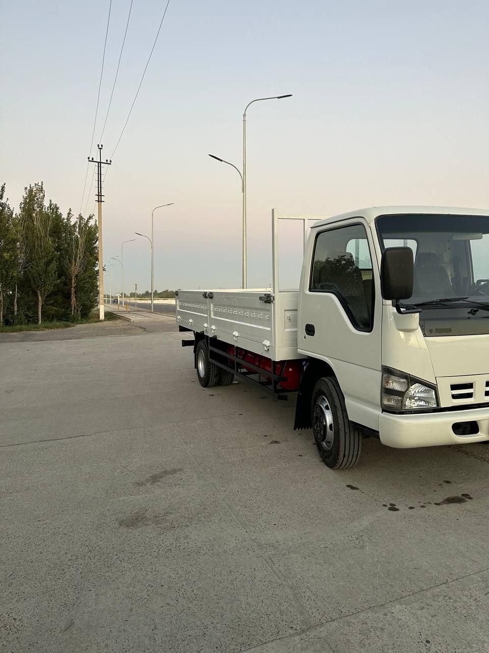 Isuzu bartavoy sotiladi