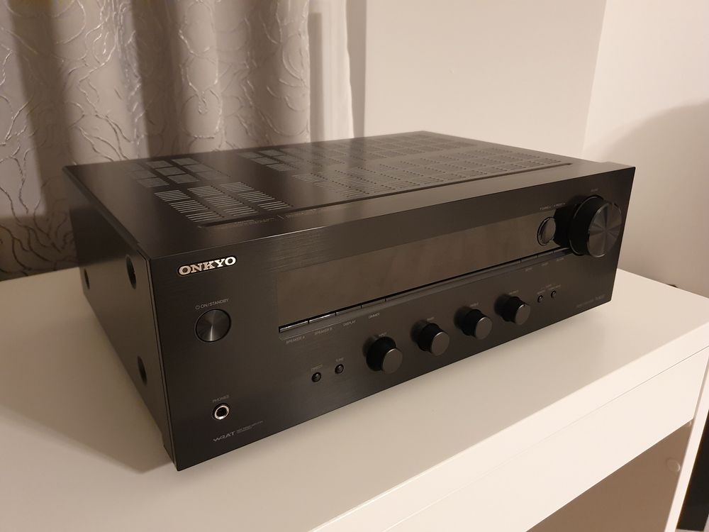 Amplificator Receiver ONKYO TX-8020 2x50W