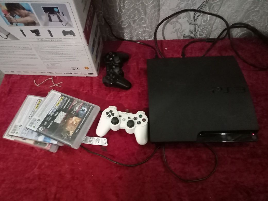 Ps3 sotiladi holati yaxshi karobka bor arginal joʻstik 2ta