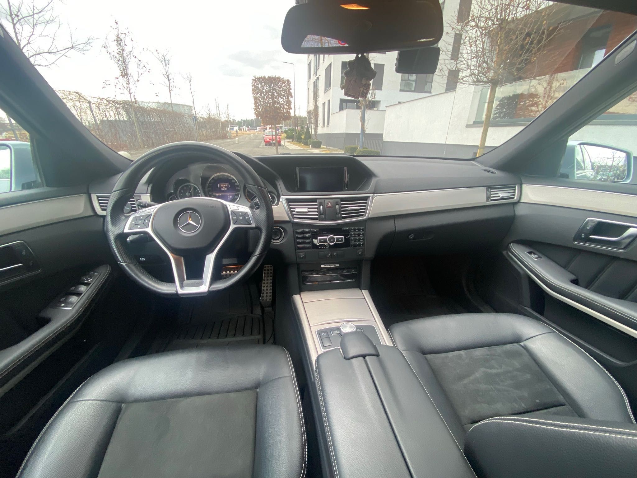 Mercedes  E300 Bluetec Hybrid 162.000km reali prima inmatriculare 2014