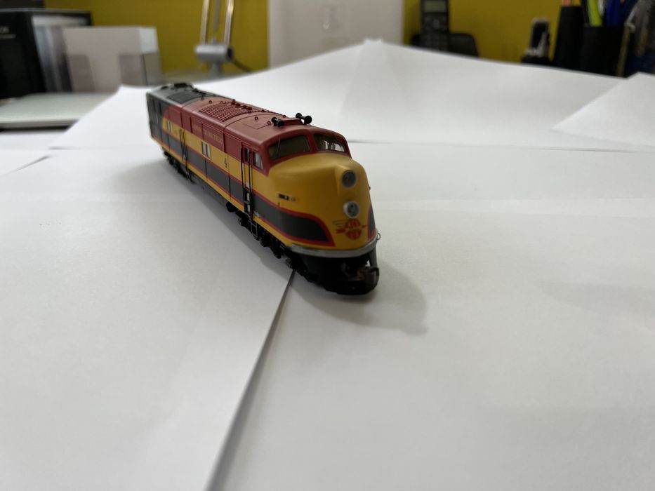 Locomotiva HO Broadway Limited Paragon2 E6A Kansas City DCC & Sunet