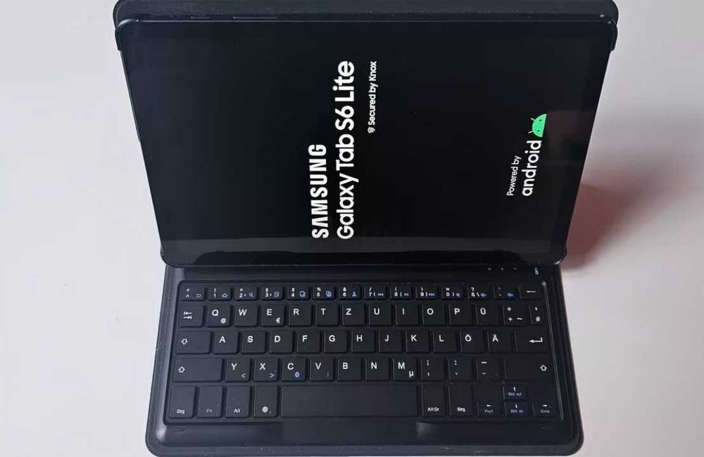 Samsung Galaxy Tab S6 Lite impecabila + tastatura + husa magnetica