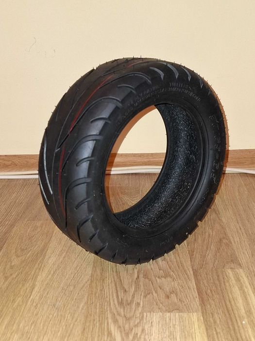 Cauciuc trotinetă electrică