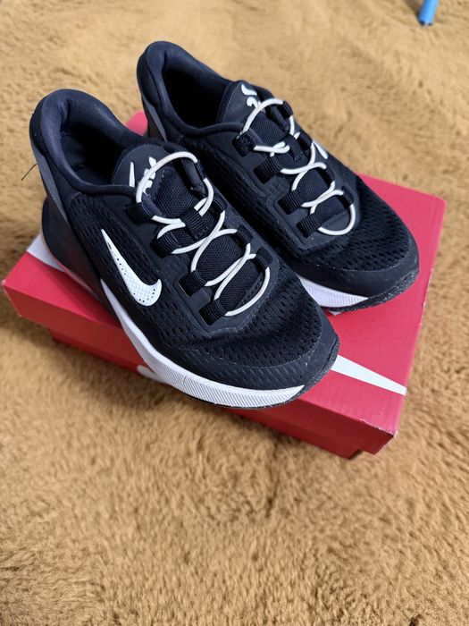 Nike Air Max 270 Go 27.5 номер