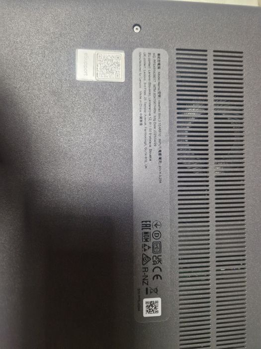 Laptop Lenovo Ideapad slim3