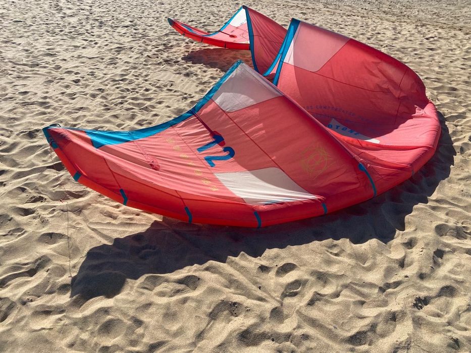 Продавам: kite Duotone EVO 12m 2022