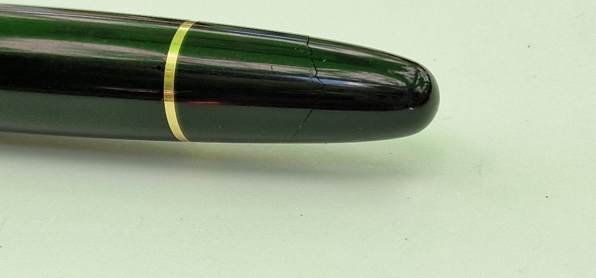 Ролер Montblanc .