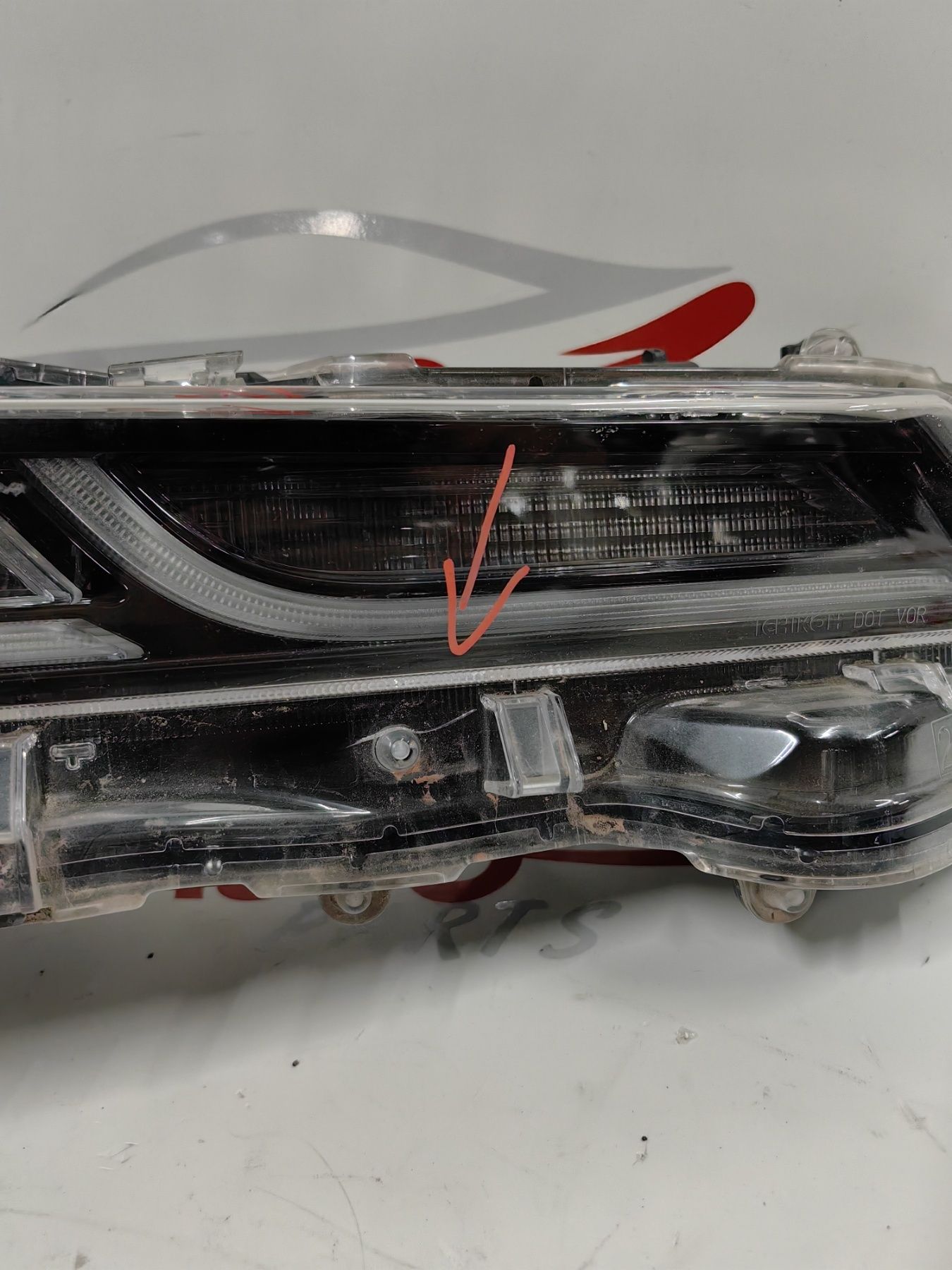 Десен фар Toyota Corolla 2019-23 LED / Тойота Корола- СЪС ЗАБЕЛЕЖКИ