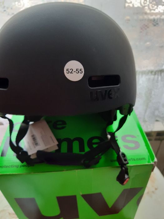 Нови каска UVEX и маска за ски