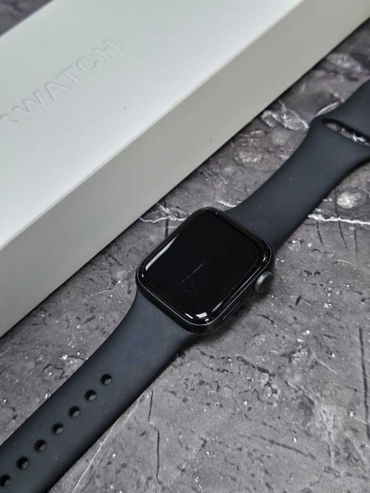 Apple Watch Series 6 40mm (г. Астана ул. Женис 24)Лот 711834
