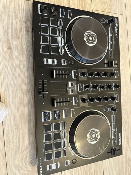 Consola dj roland 202