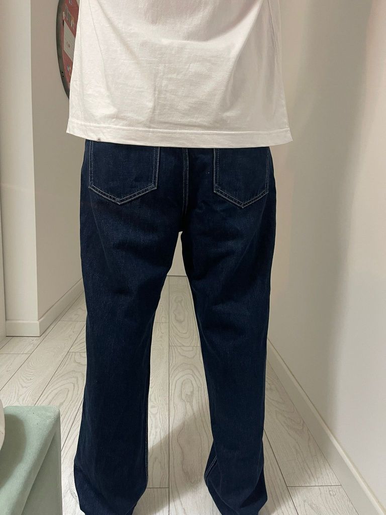 Blugi H&M condiție buna