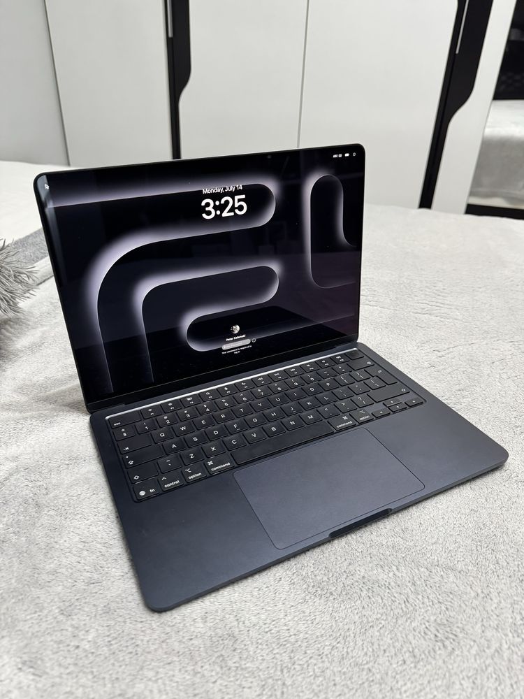 Macbook air 13,6 m4 chip