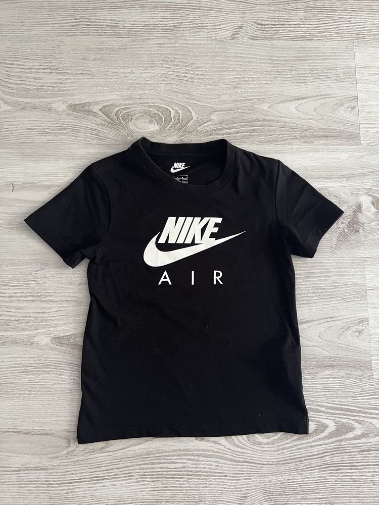 Tricou Nike 116-122 cm, 6/7 ani