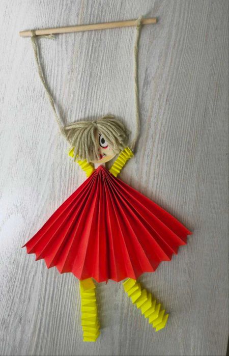 Готовые поделки в школу или детский сад.