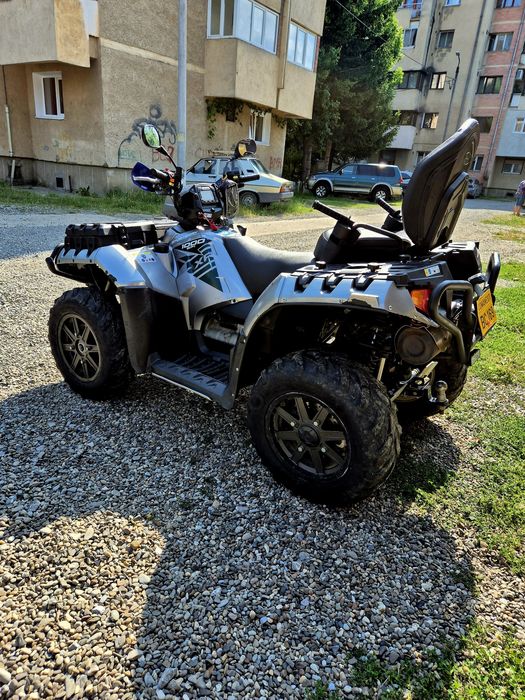 Polaris Sportsman XP 1000 touring