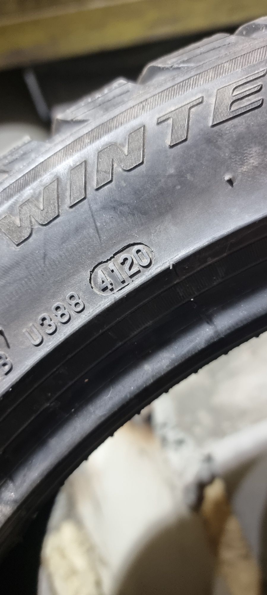 4бр Зимни гуми 235/45/18 Pirelli (2020)