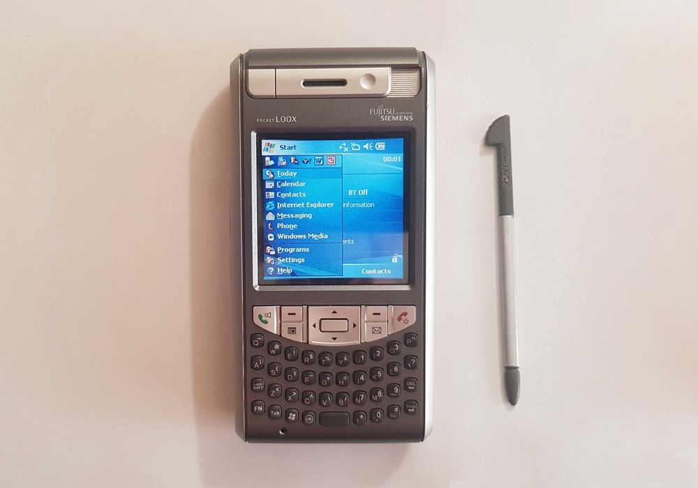 Retro Telefon - Fujitsu Siemens Pocket LOOX T830 Windows Mobile Phone