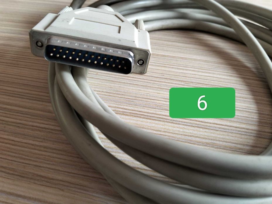 Diferite mufe si cabluri si adaptoare 
 pret 18-20 ron