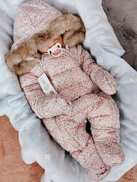 3-6 месеца Нови зимни космонавти/ескимоси от Англия