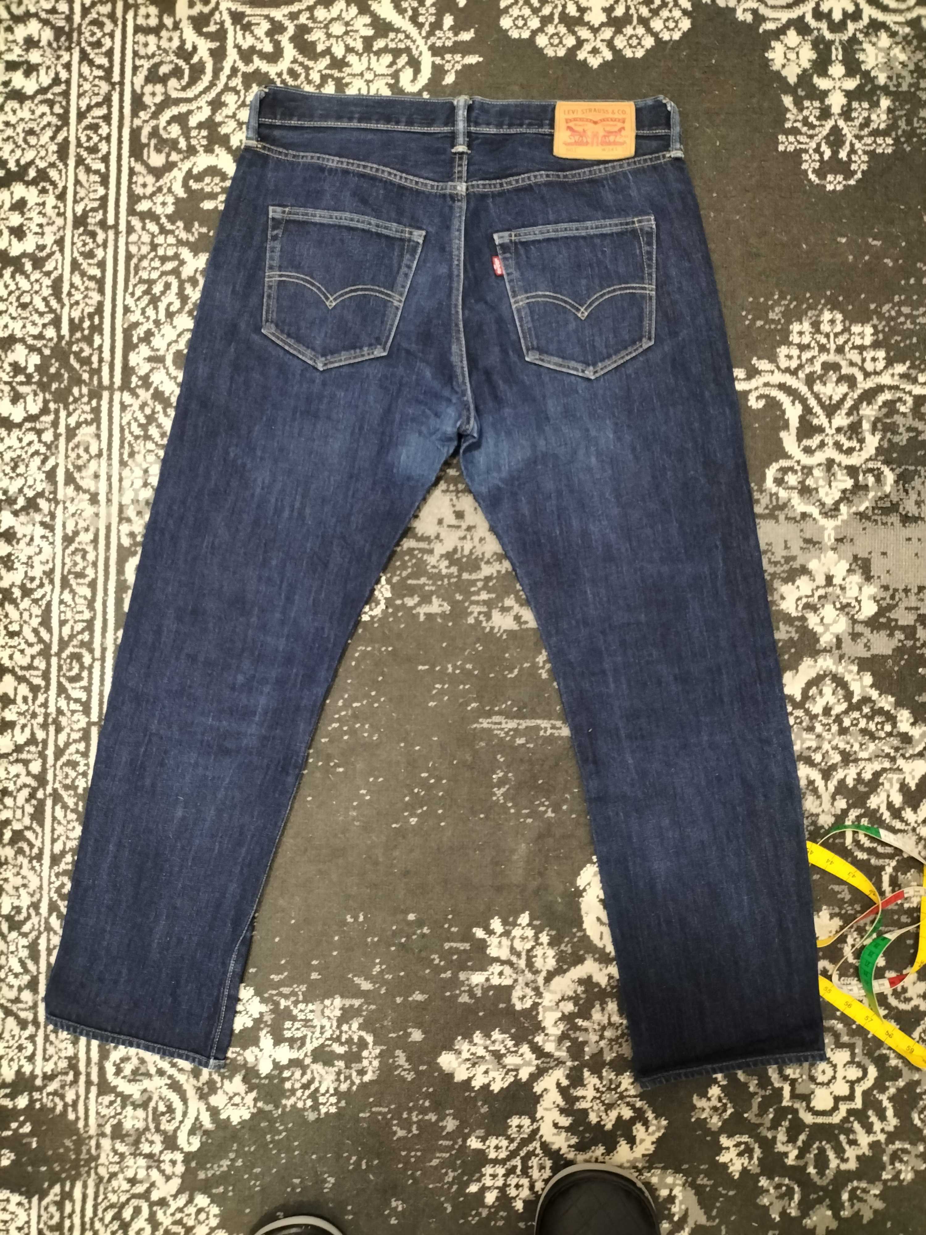 501 levis cu slim fit