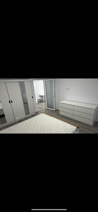 Garsoniera de inchiriat