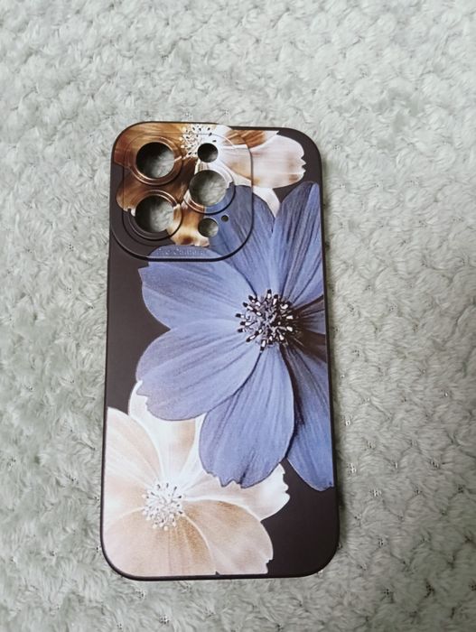 Vând husa iphone 14 pro