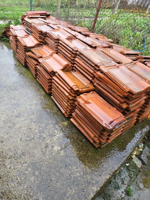 Продавам цигли със  един  канал  400 бр