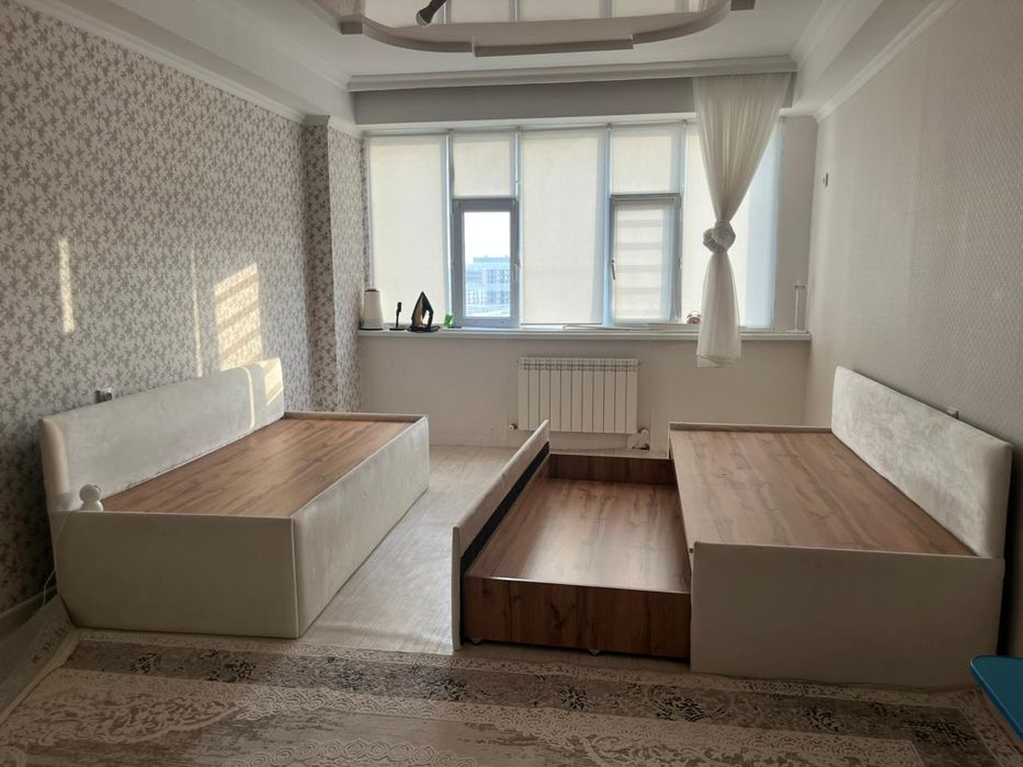 Кровать екеуі сатылады