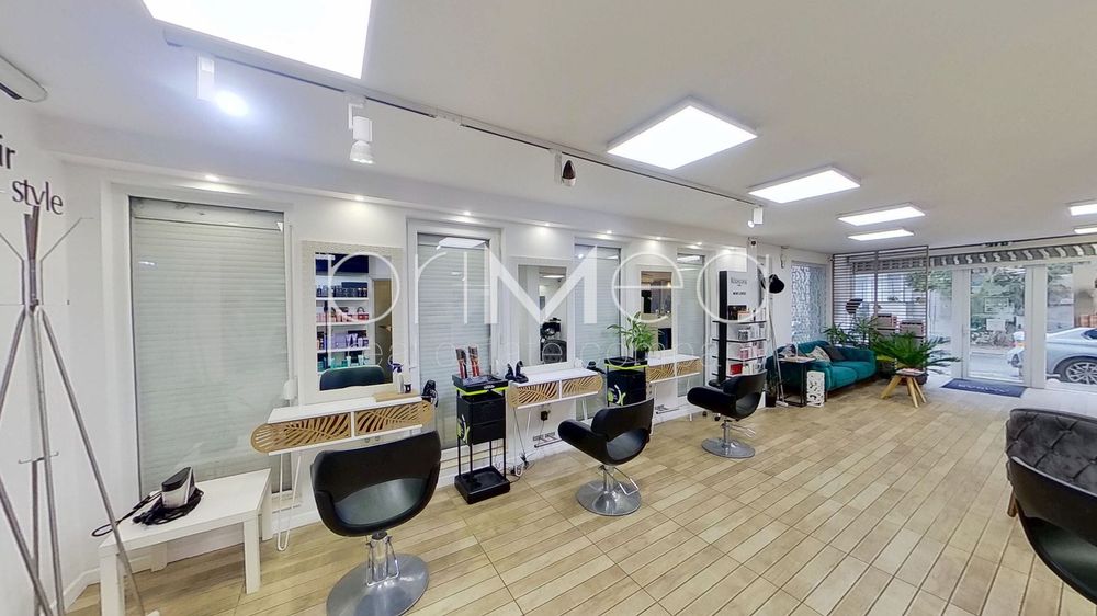 Продава се Магазин в Бургас, Център - 130 кв.м за 2693 €/кв.м - Снимка #6