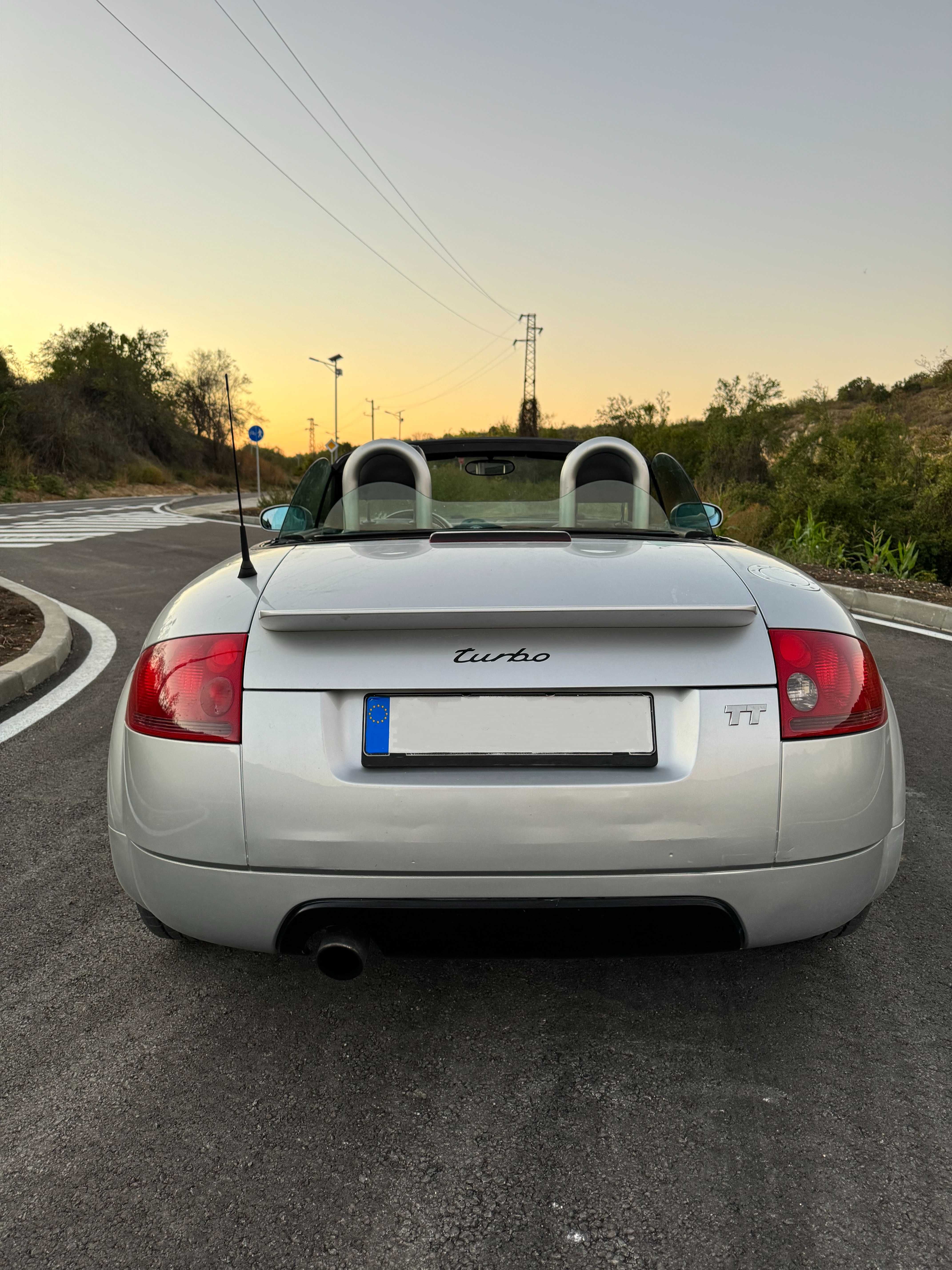 Audi TT Roadster 1.8T СПЕШНО