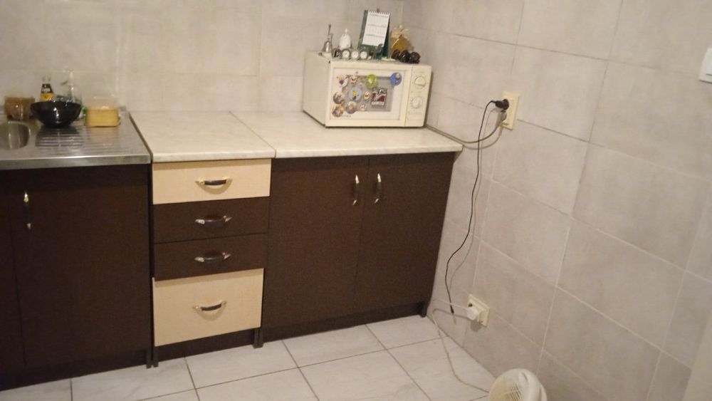 Кухненски шкафове