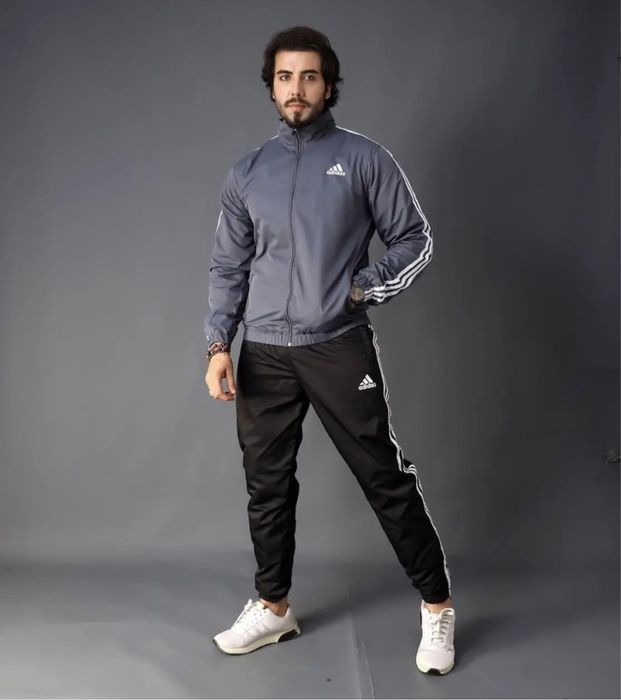 Спортивные костюмы Adidas