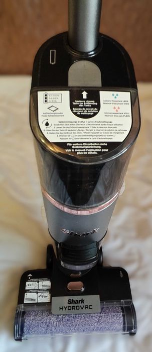 Безжична прахосмукачка и моп Shark HydroVac