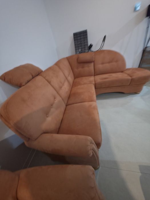 Canapea Luxury Calitate Moderna Cu Fotoliu si Ottoman Ca Noua