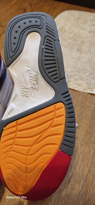 Jordan Max Aura 5