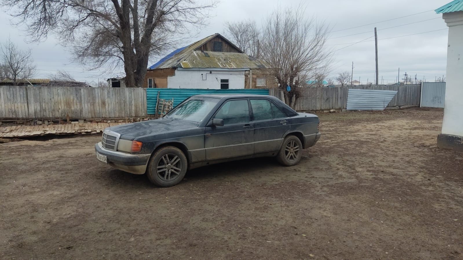 Mercedes190 прадам срочно