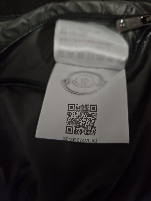 Moncler Maya Short Down Jacket M