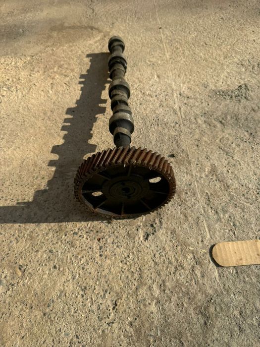 Распредвал на УМЗ 421