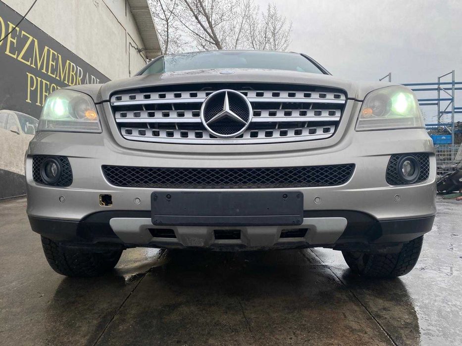 Dezmembrez mercedes ML 320 w164/bara ml/far ml/capota ml/grup/cutie/