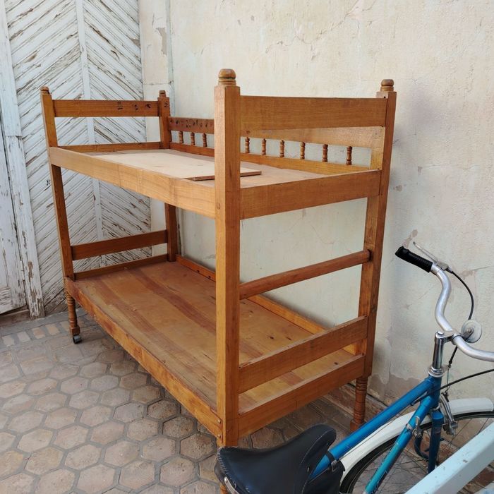 Детский крават сотилади 600 минг