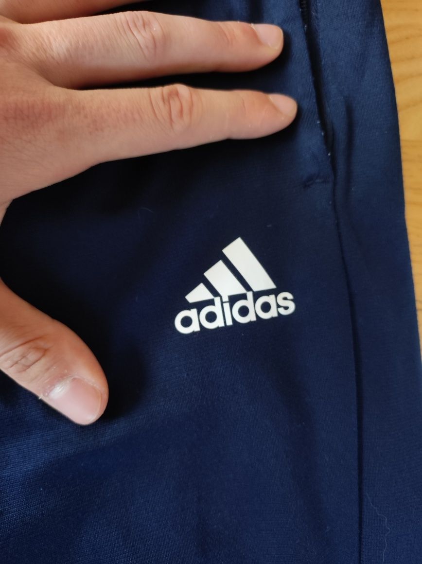 Pantaloni de trening adidas mărimea L