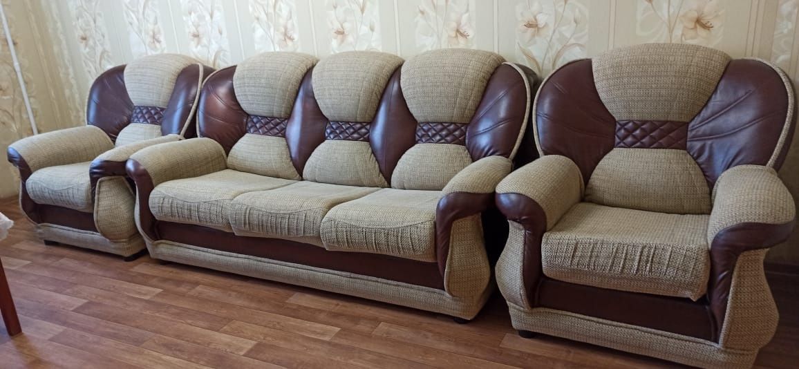 Продам раздвижной диван