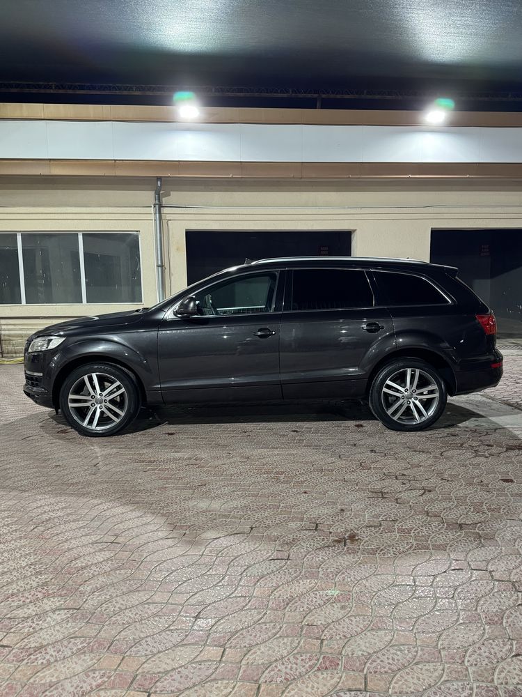 Audi Q7 2007 yil