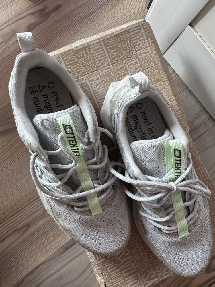 Маратонки New Balance